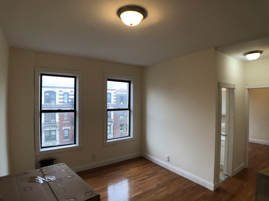 Audubon Ave Bohemia Realty